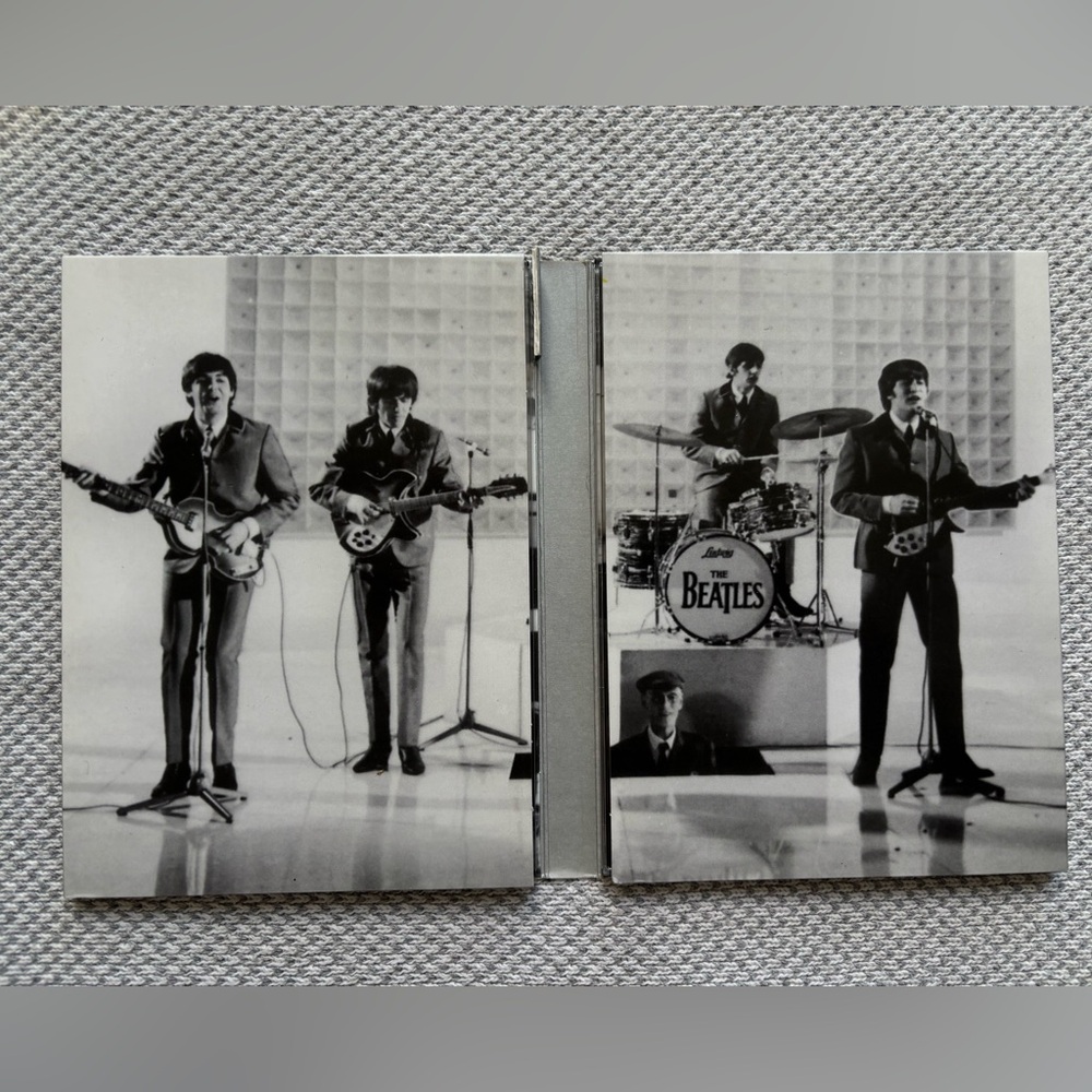 THE BEATLES - Miramax Collector's Series “Hard Day’s Night” DVD Box Set - Picture 4 of 6